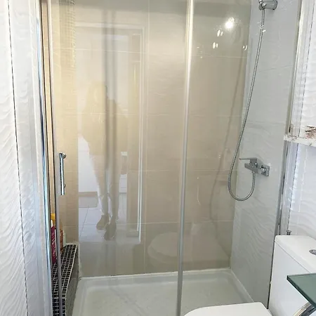 In Cristianos * לוס כריסטיאנוס